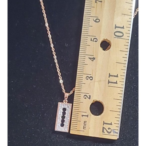New!‎ CZ Rose Gold Necklace - Picture 3 of 5